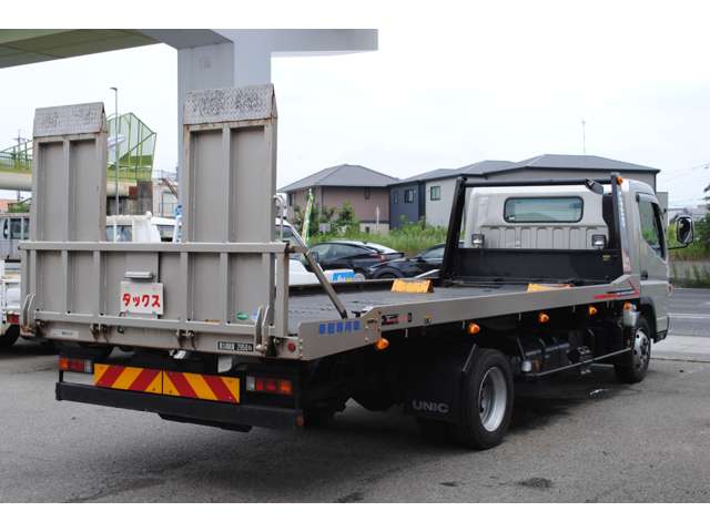 Mitsubishi Fuso Canter 8
