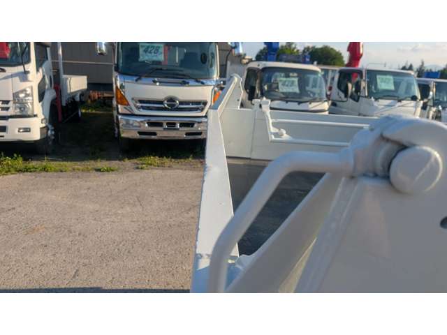 Hino Ranger 12