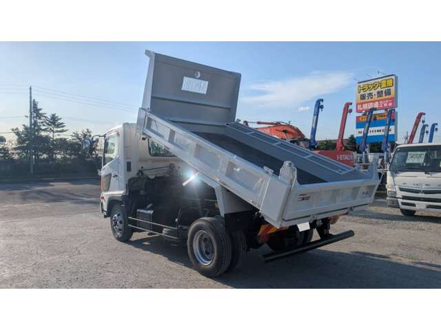 Hino Ranger 7