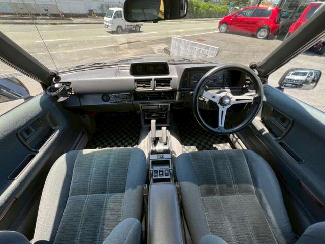 Toyota Hilux Surf 10