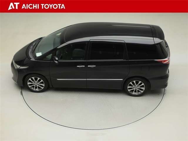 Toyota Estima 11