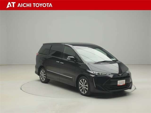 Toyota Estima 8