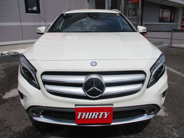 Mercedes-Benz GLA-Class 3