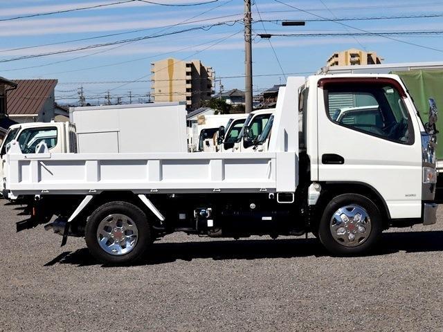 Mitsubishi Fuso Canter 9