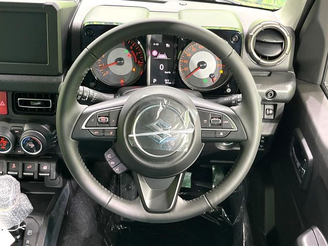 Suzuki Jimny Nomade 11