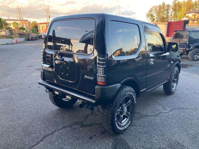 Suzuki Jimny 11