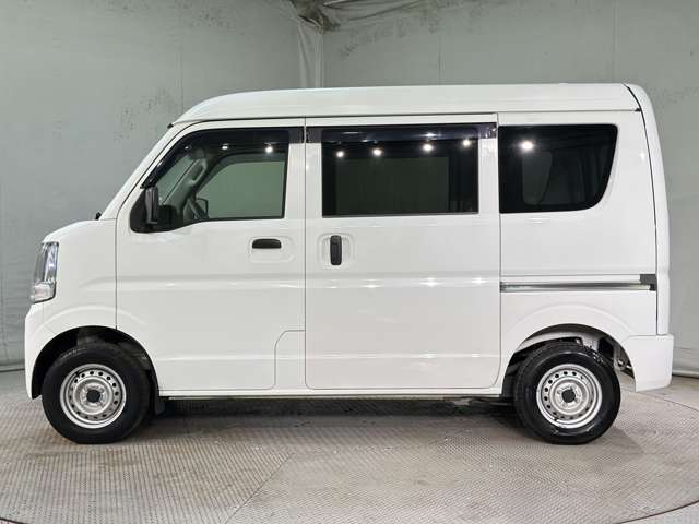 Nissan NV100 Clipper 9
