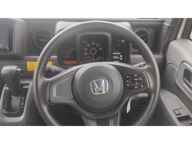 Honda N-VAN 11