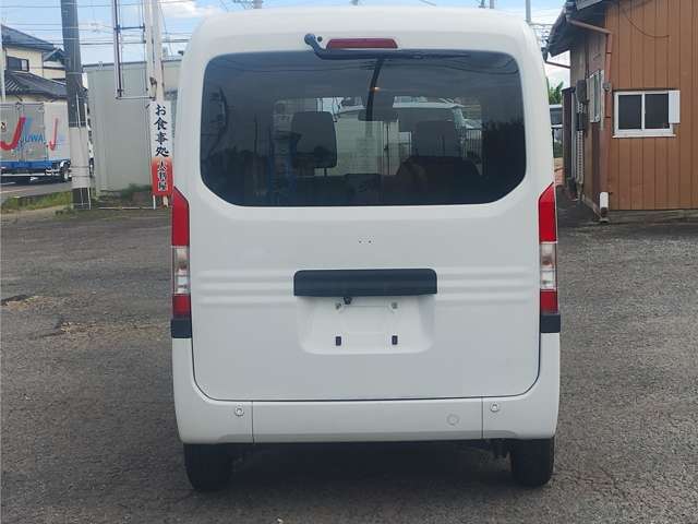 Honda N-VAN 6