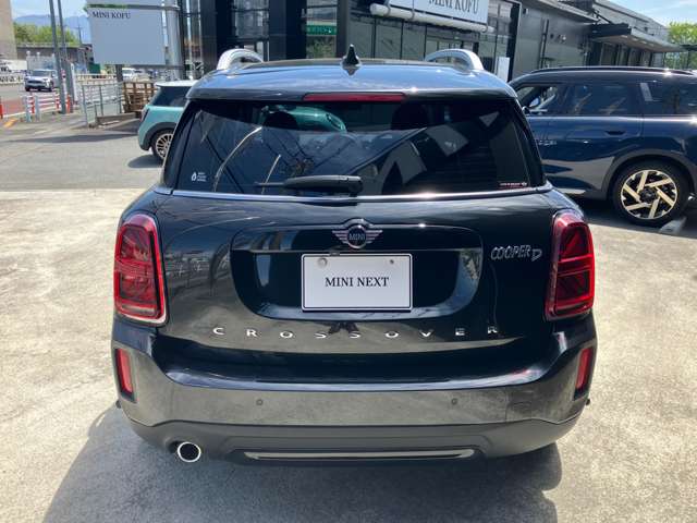 MINI Crossover 11