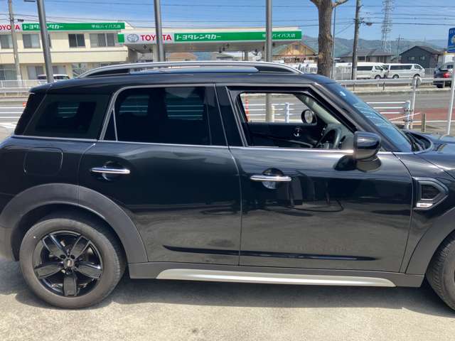 MINI Crossover 7