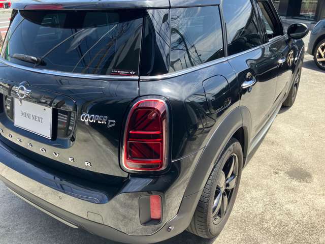 MINI Crossover 9