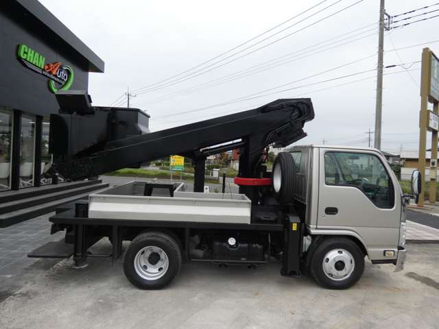 Isuzu Elf 5