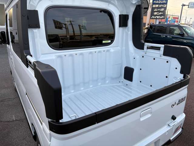 Daihatsu Atrai Deck Van 9