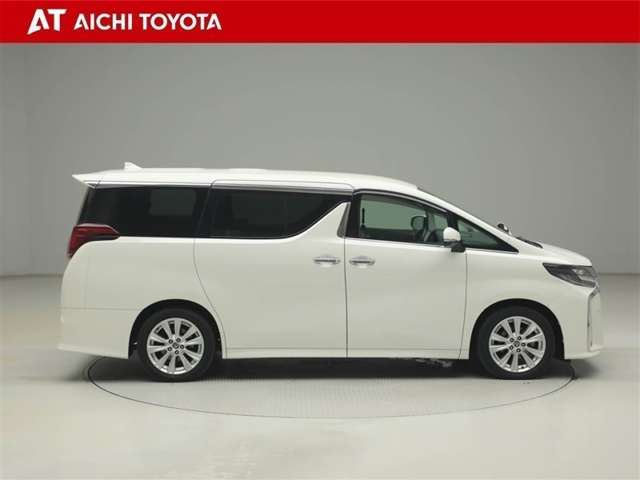 Toyota Alphard 7