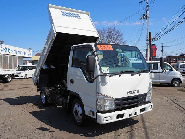 Isuzu Elf 3