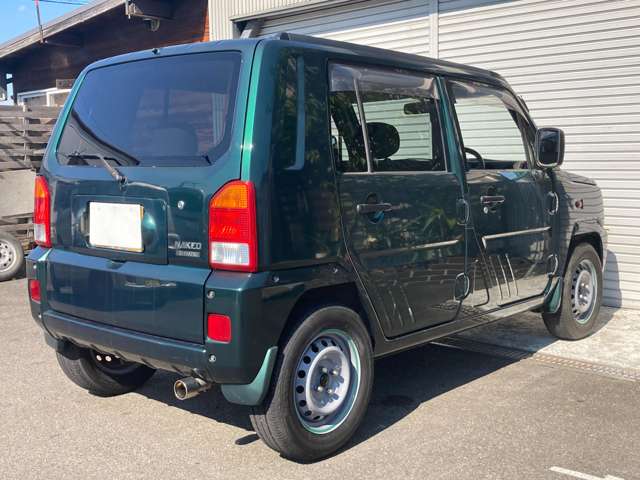 Daihatsu ネイキッド 4