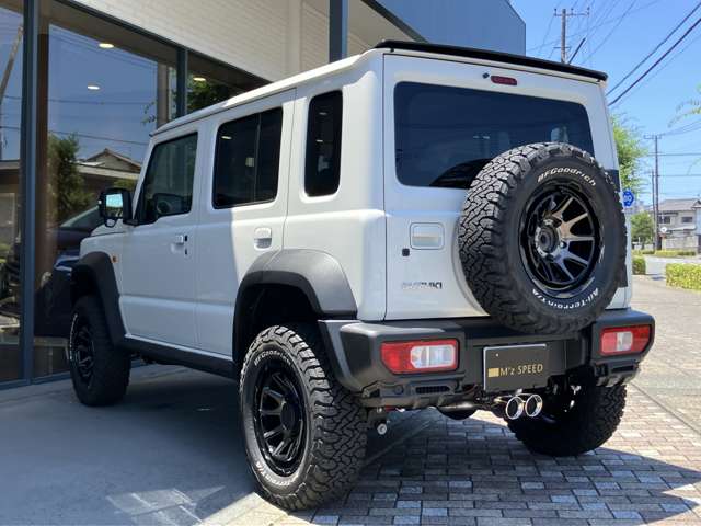 Suzuki Jimny Nomade 10
