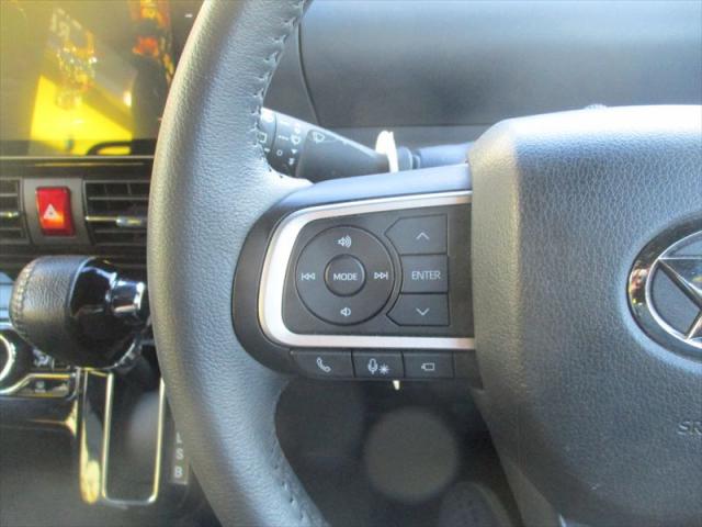Daihatsu Tanto 11