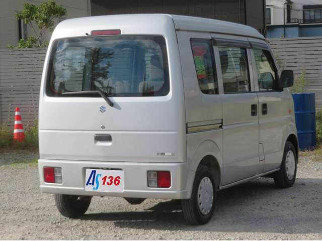 Suzuki Every 7