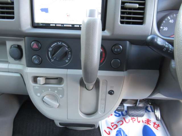 Suzuki Every 12