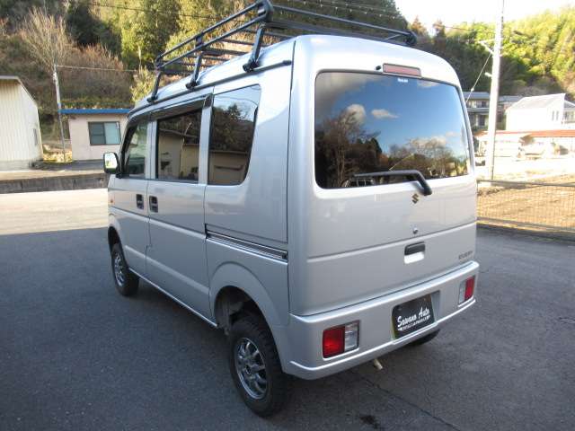 Suzuki Every 7