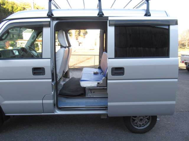 Suzuki Every 9