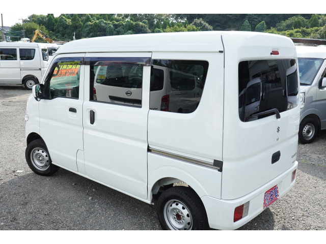 Suzuki Every 2