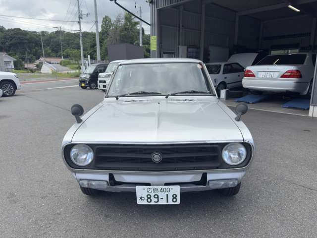 Nissan Sunny Truck 11