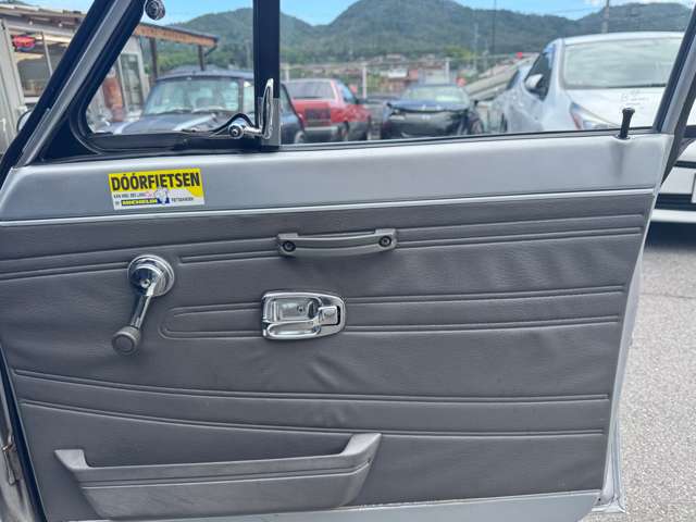 Nissan Sunny Truck 6
