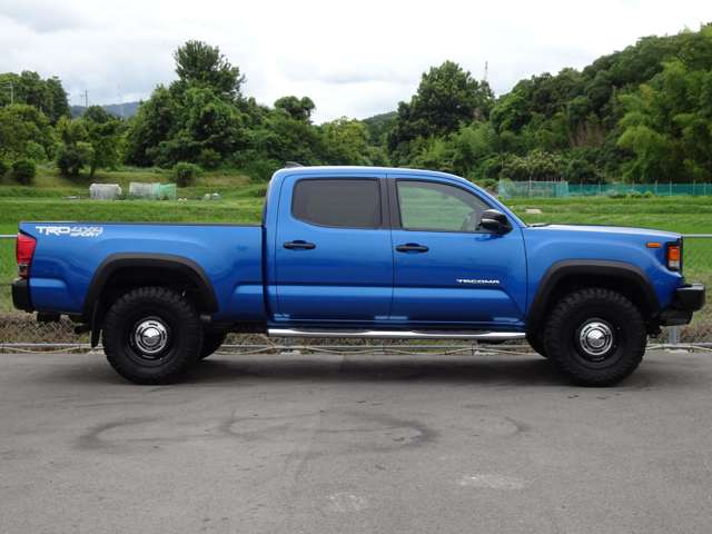 Toyota Tacoma 5