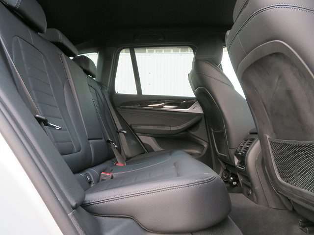 BMW X3 8
