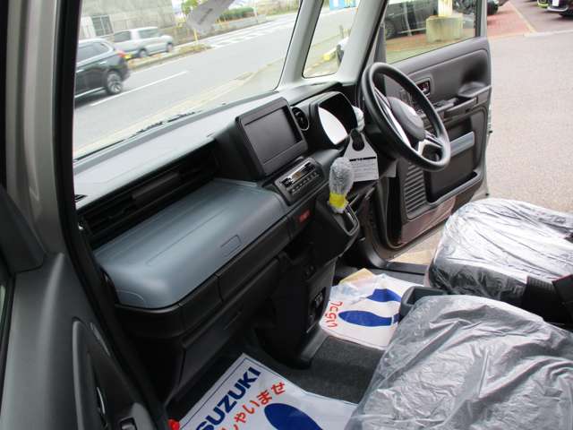 Suzuki Spacia Base 9
