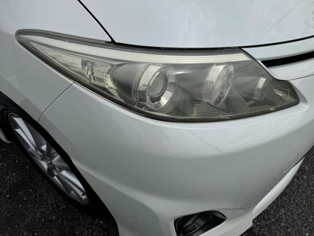 Toyota Estima 11