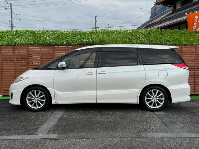 Toyota Estima 3