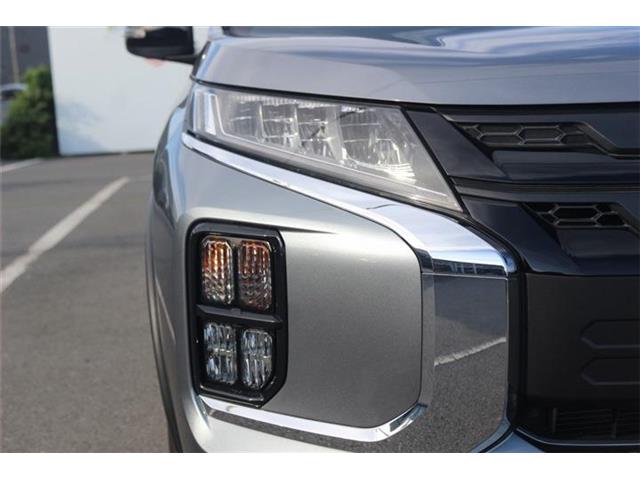 Mitsubishi RVR 9