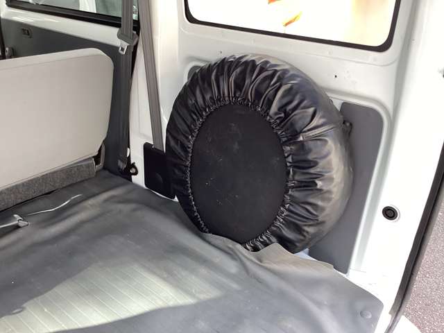 Mitsubishi Minicab MiEV 6