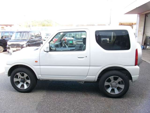 Suzuki Jimny 4