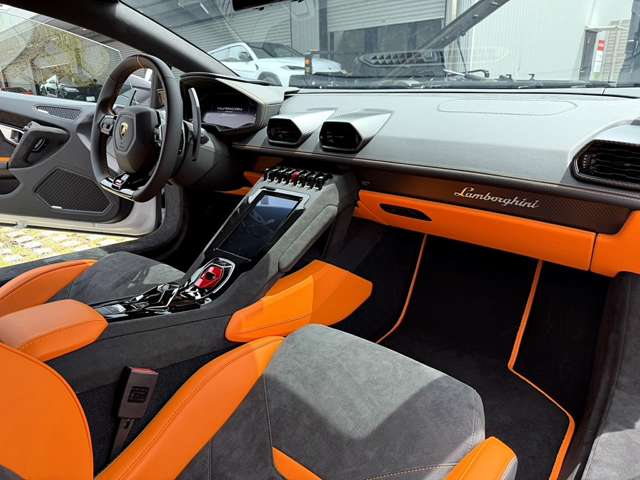 Lamborghini ウラカンステラート 6