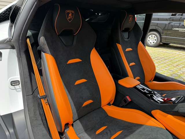 Lamborghini ウラカンステラート 7