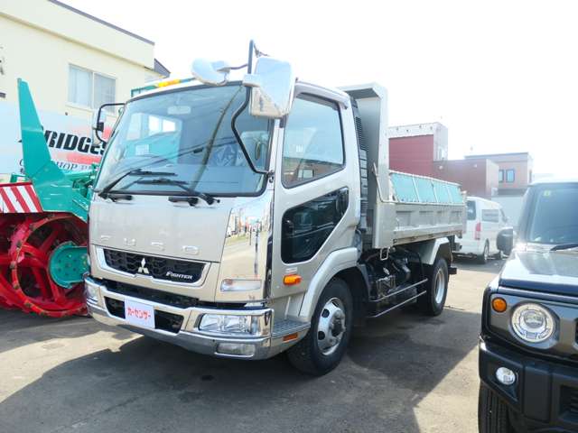 Mitsubishi Fuso Fighter 4