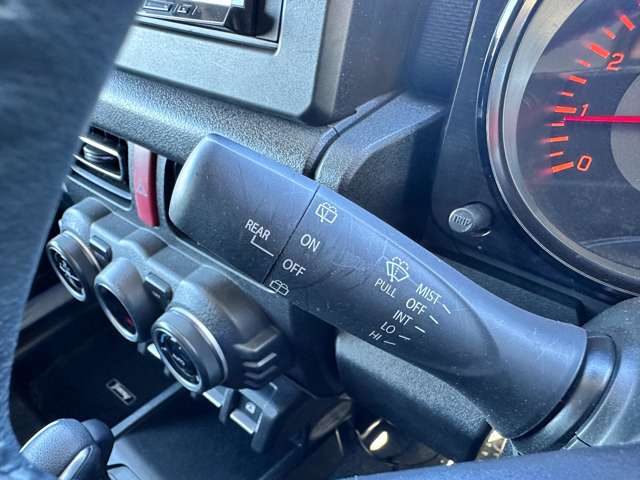 Suzuki Jimny 10