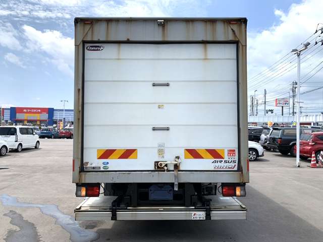 Hino Ranger 8