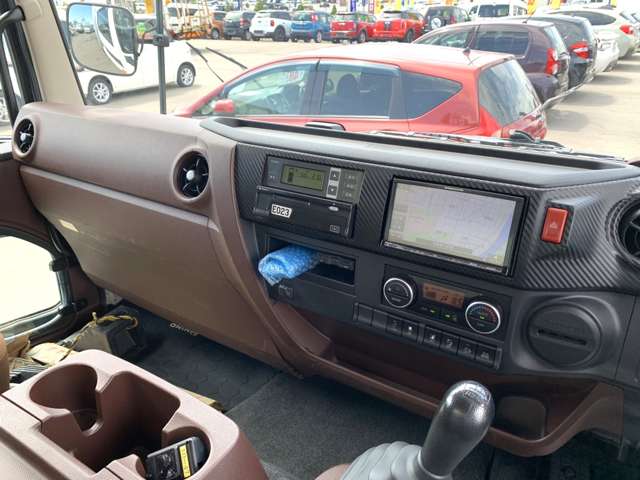 Hino Ranger 10