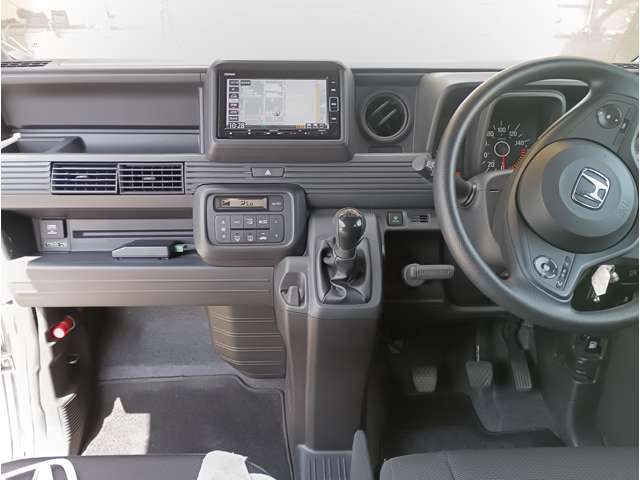 Honda N-VAN 5
