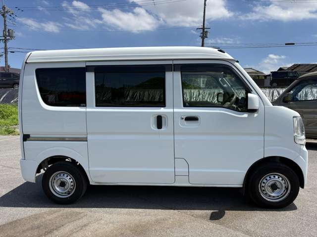 Nissan NV100 Clipper 11