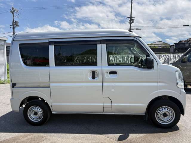 Nissan NV100 Clipper 10
