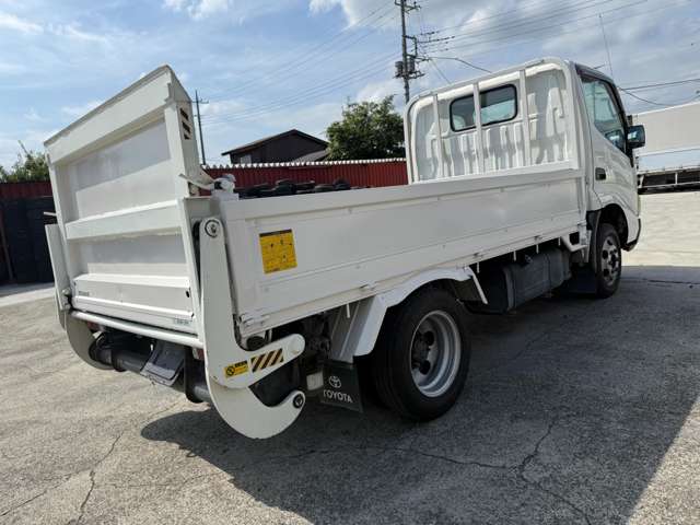 Toyota Toyoace 4