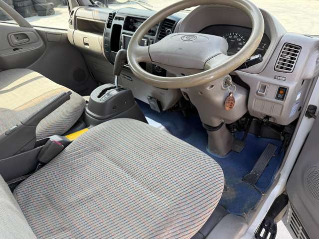 Toyota Toyoace 9