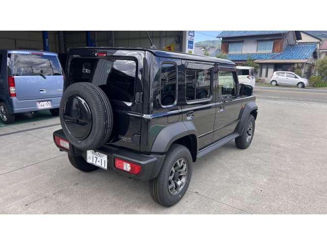 Suzuki Jimny Nomade 8